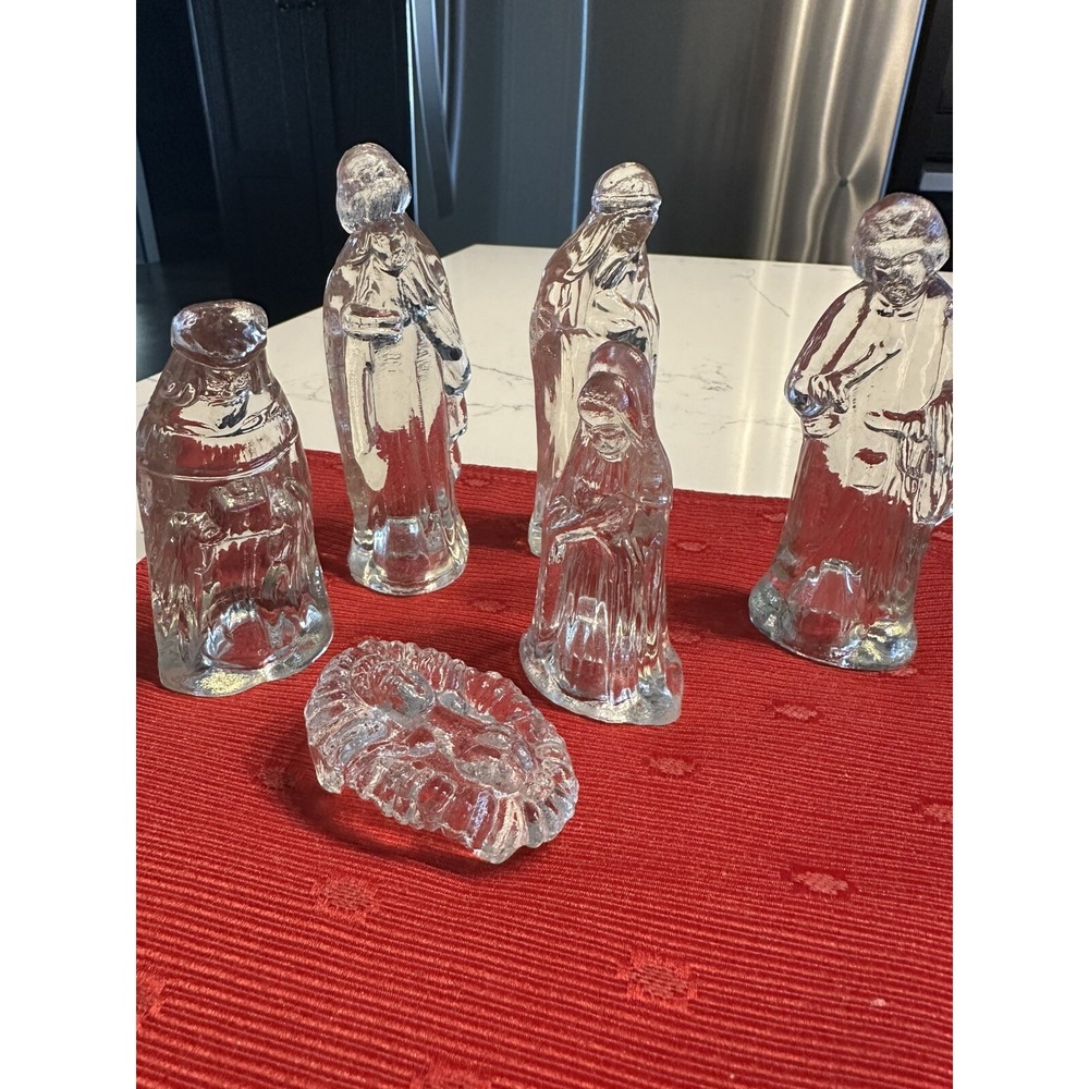 Vintage Clear Miniature Glass Nativity 6 PIECE Set